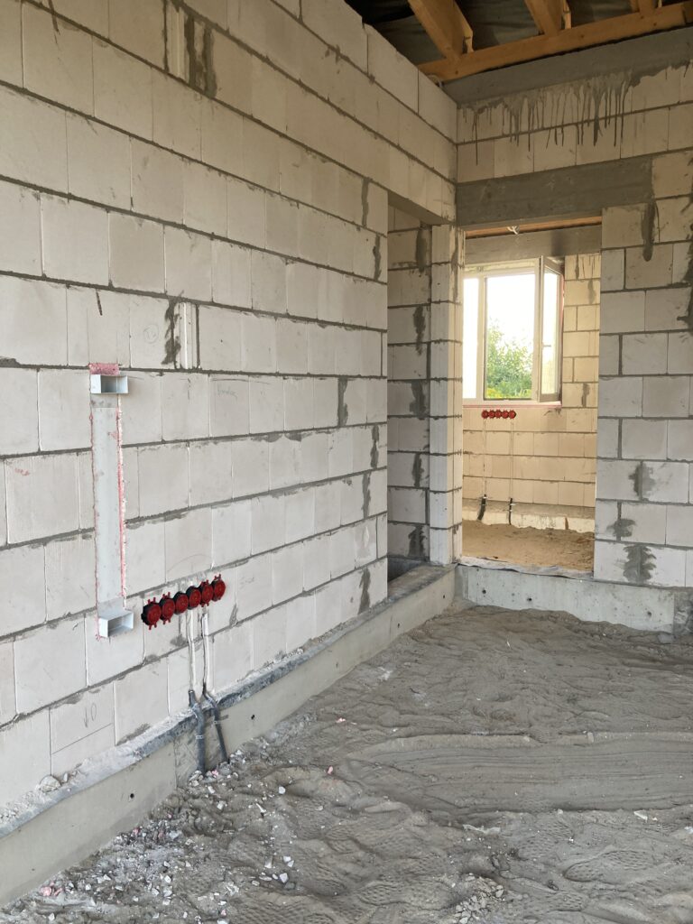 Elektros instaliacijos įrengimas prieš betonavima